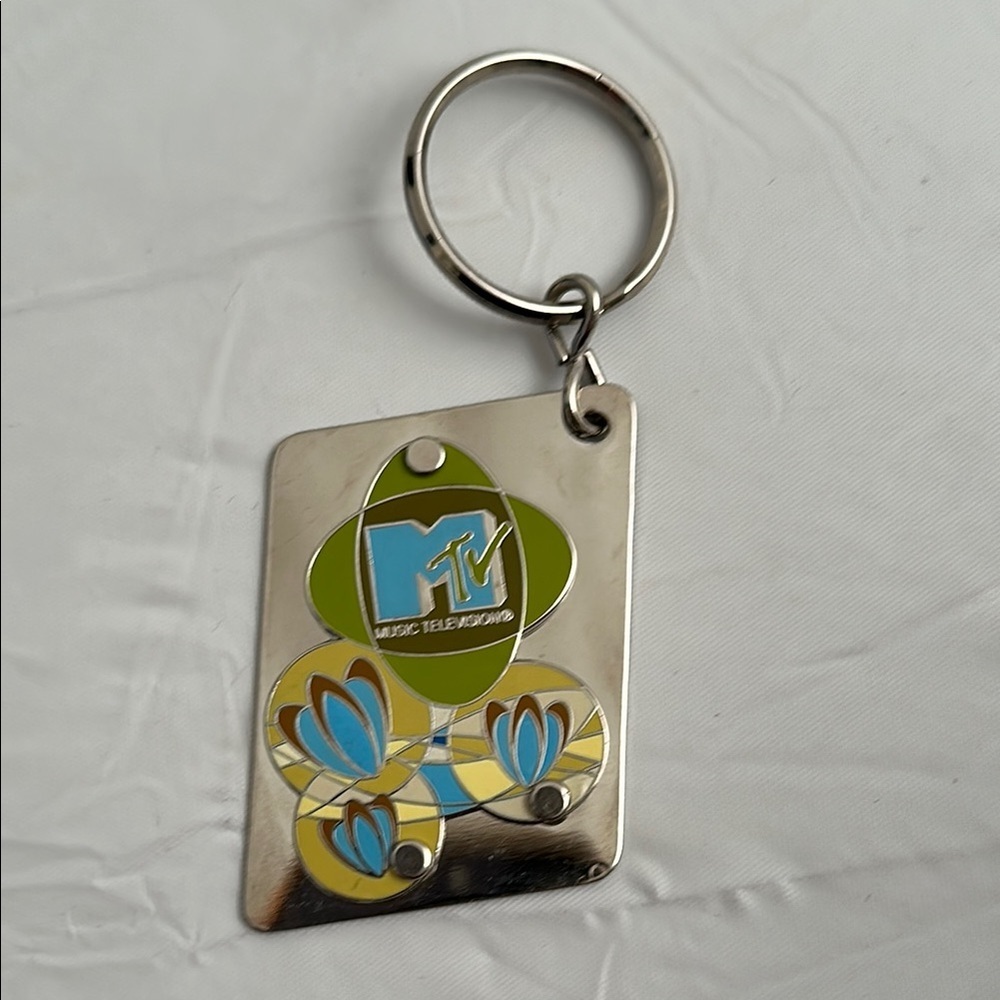 MTV multicolor polished nickel retro keychain